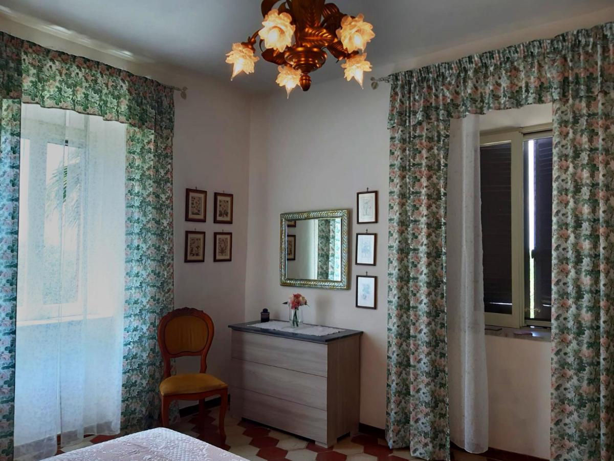 A Casa Di Carla Lejlighed Terracina Eksteriør billede